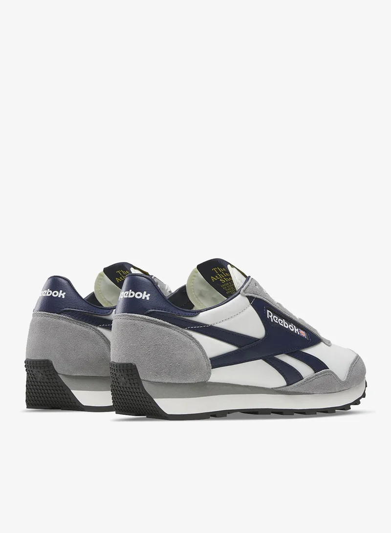 Reebok Aztec Ii
