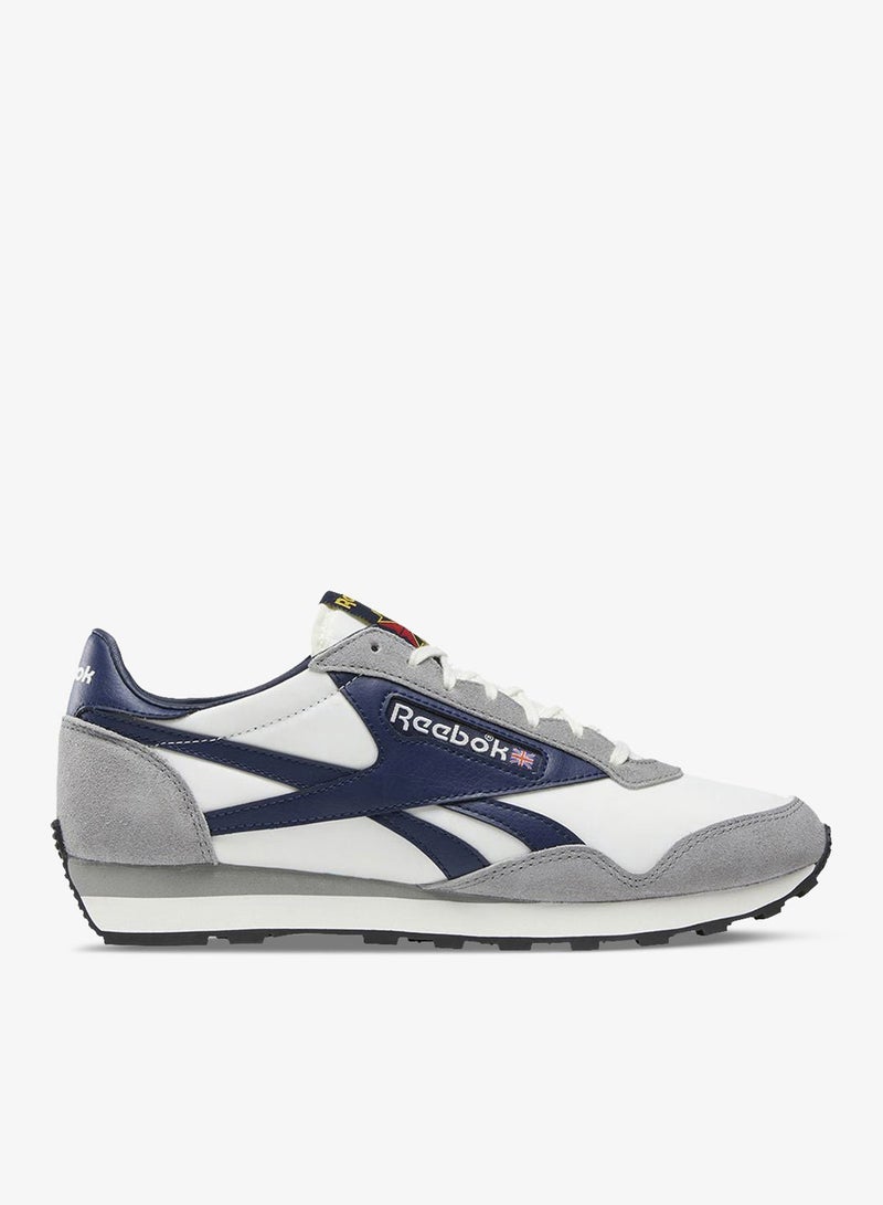Reebok Aztec Ii - Image 1