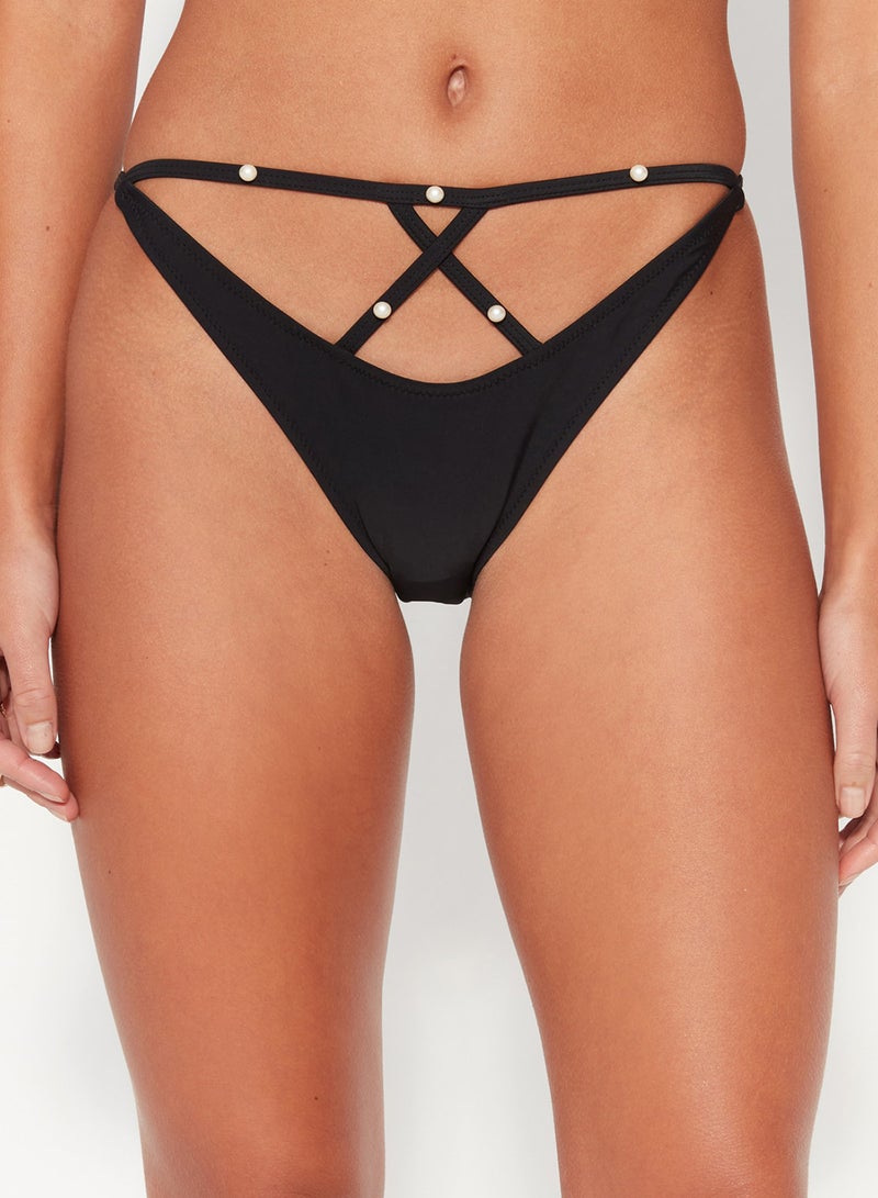 trendyol Black Cut Out/Window High Leg Bikini Bottom TBESS23BA00014 - Image 4