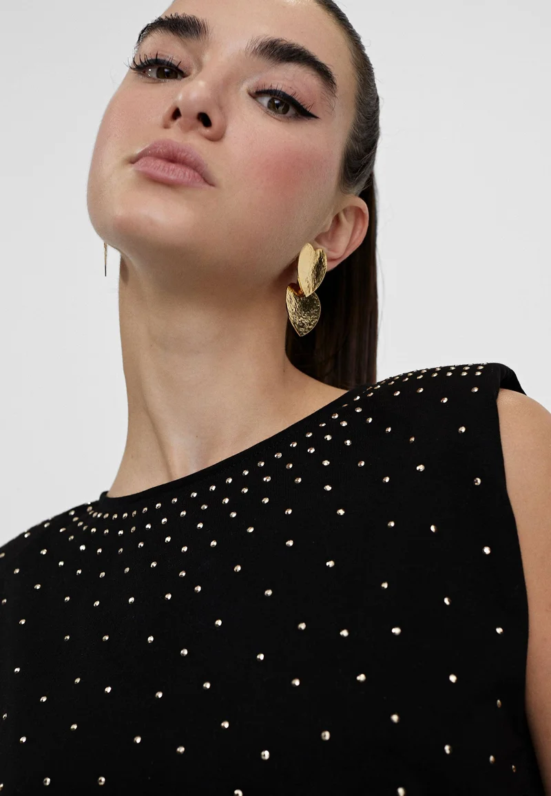 Lola Casademunt T-shirt with shoulder pads and rhinestones