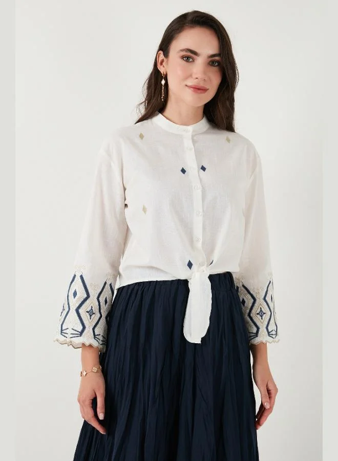 ليلا قميص نسائي بياقة قاضي وخصر مربوط مطرز بالقطن من ليلا