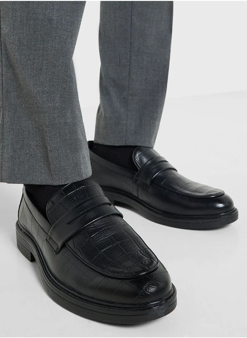 Robert Wood Croc Emboss Detail Formal Slip Ons