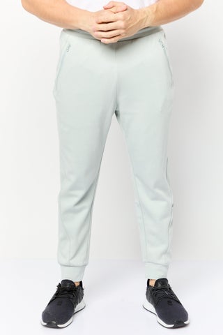 Men Regular Fit Training 7/8 Sweatpants, Grey - pzsku/Z487FE7DA55BCA87B95C5Z/45/1747056866/9f277960-b24e-47d5-87fb-4843afe48e07