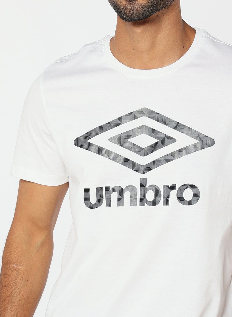 umbro Short-Sleeved T-Shirt - Image 4