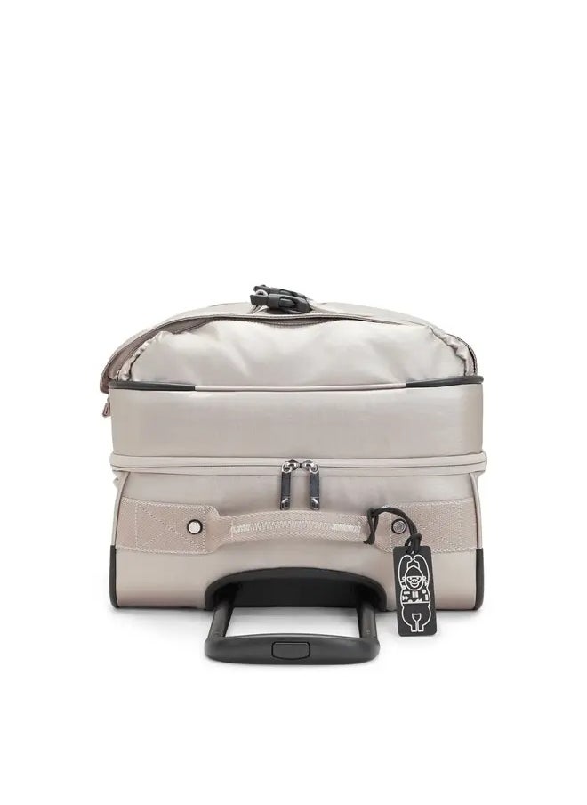 kipling Spontaneous M Metallic Glow Medium Wheeled Luggage Trolley  - Image 3