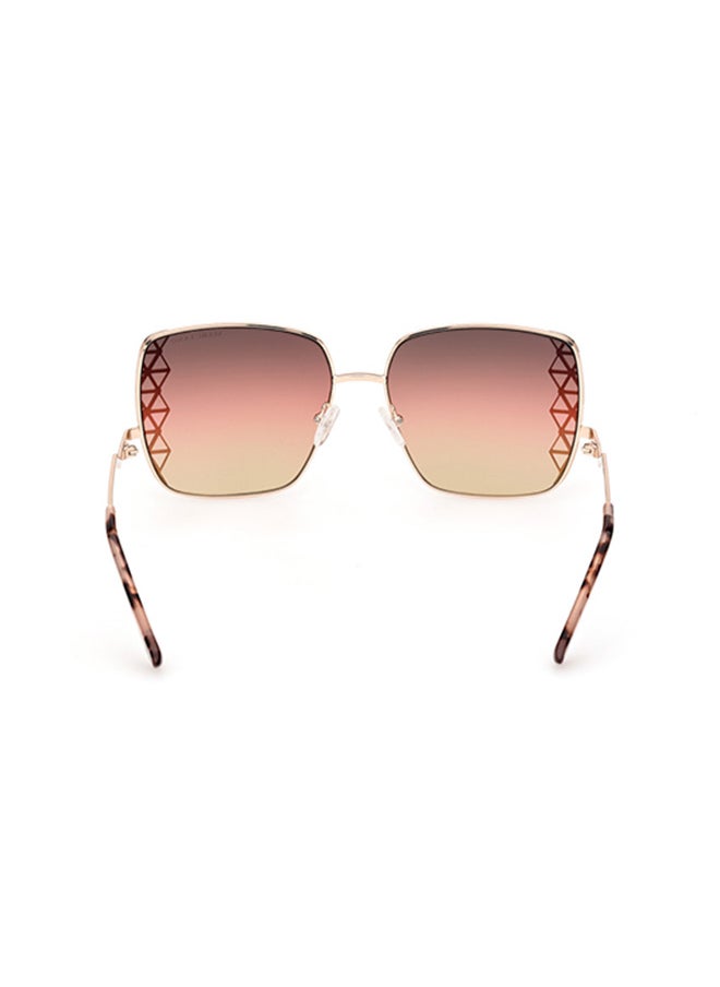 GUESS BY MARCIANO Square Sunglasses For Women - Shiny Pale Gold  - Image 5