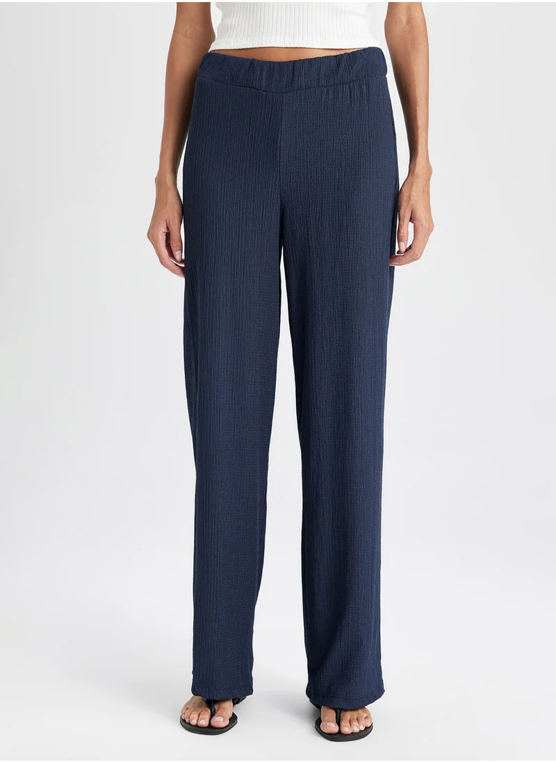 ديفاكتو Wide Leg Loose Fit Elastic Waist Crinkle Navy Pants