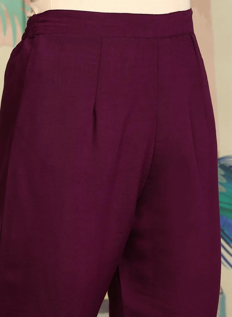 ISHIN Women's Magenta Silk Yoke Design Straight Fit Kurta Set
