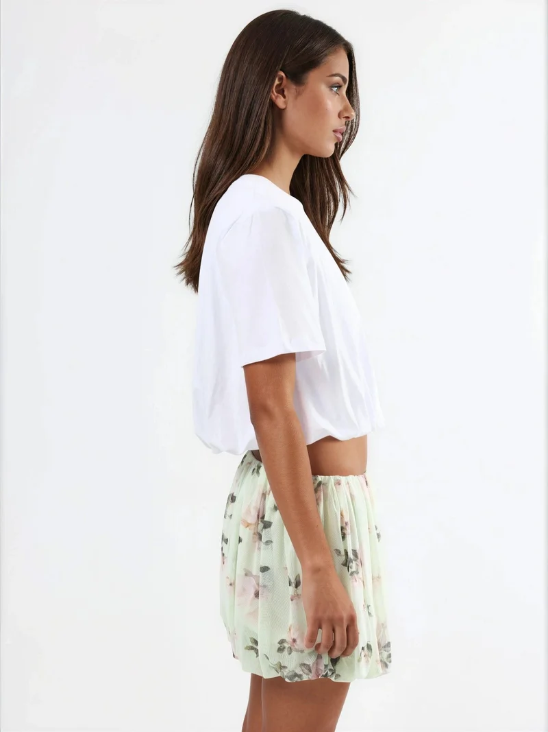 بوسيم BUSEM Crew Neck Crop Blouse with Elastic