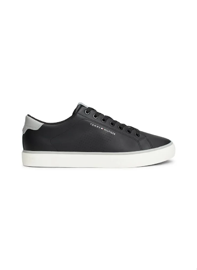 TOMMY HILFIGER Men's Vulcano Low Core Sneakers Low Top - Leather, Black