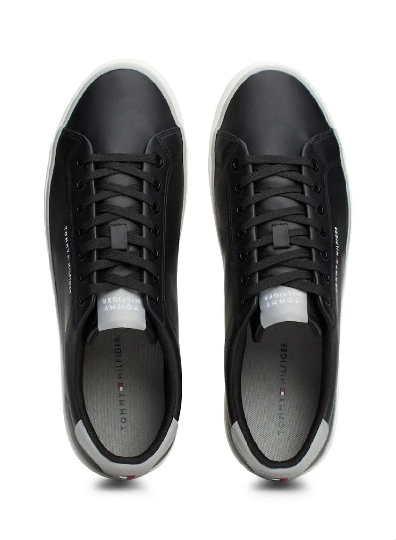 TOMMY HILFIGER Vulcano Low Core Sneakers Low Top