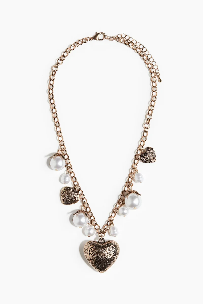 اتش اند ام قلادة بسلسلة وحلية على شكل قلب