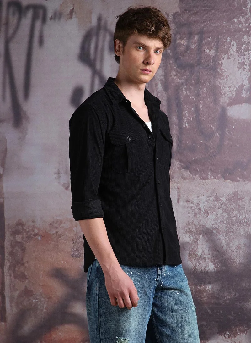 Hubberholme Men Comfort Fit Spread Collar Textured Casual Shirt
