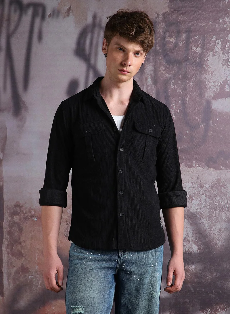 Hubberholme Men Comfort Fit Spread Collar Textured Casual Shirt