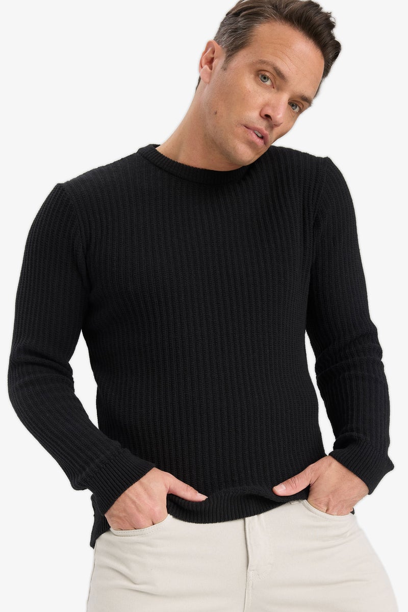 DeFacto Black Man Standard Fit Crew Neck Knitwear Pullover Casual - Image 1