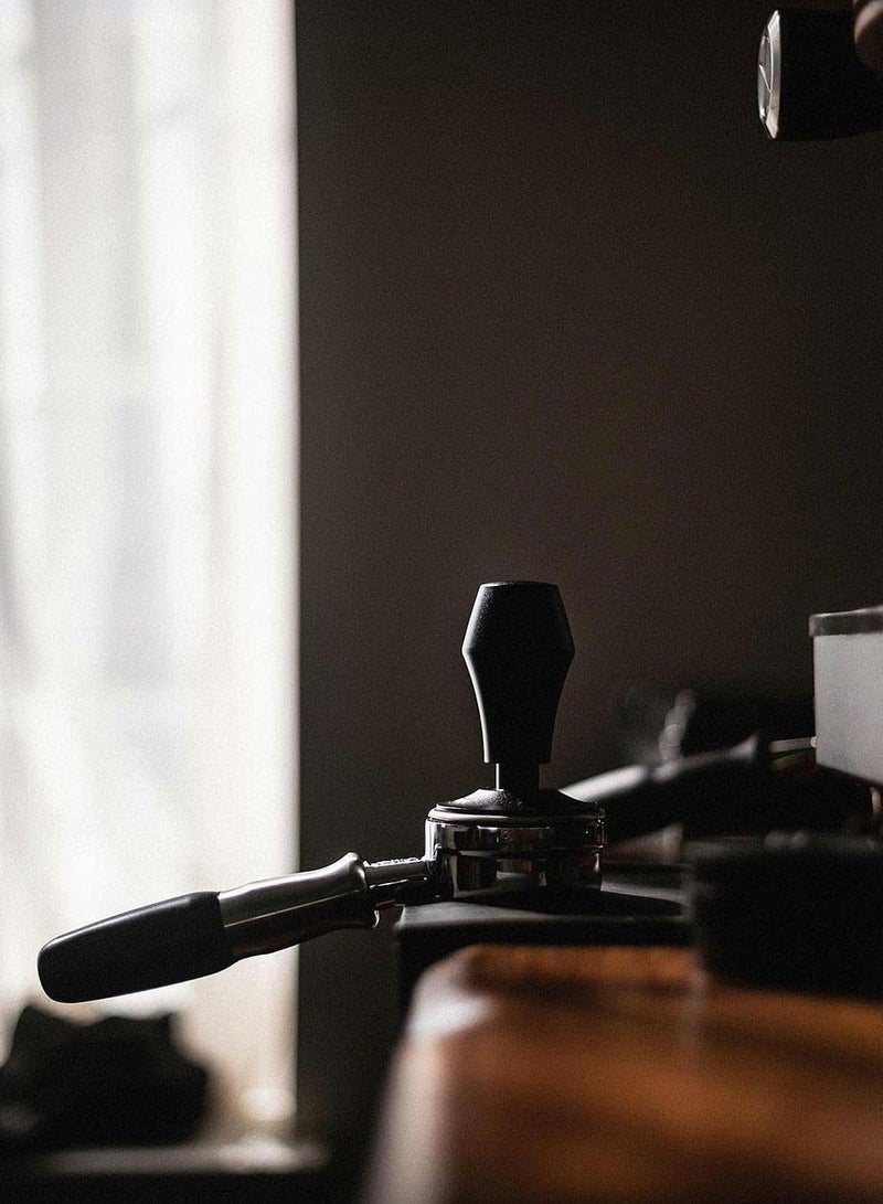 XiuWoo Coffee Tamper 53mm, Premium Espresso with Calibrated Spring Loaded, Anodized Aluminum Handle and Stand, Stainless Steel Flat Base for Machine (Black) - Image 4