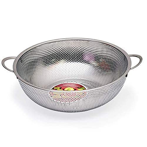 VATTU Stainless Steel MicroPerforated Colander Kitchen Strainer Sieve with Handle Large 5 Quart Bowl Pasta Rice Fruit Vegetable Drainer - Image 3