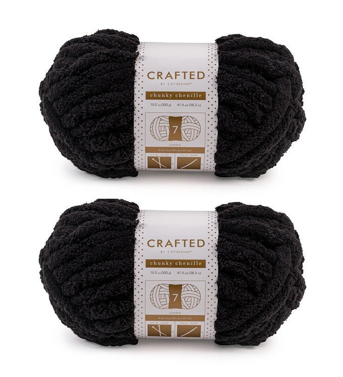 CHUNKY CHENILLE YARN 2 PACK 41 YARDS EACH SKEIN BLACK GAUGE 7 JUMBO