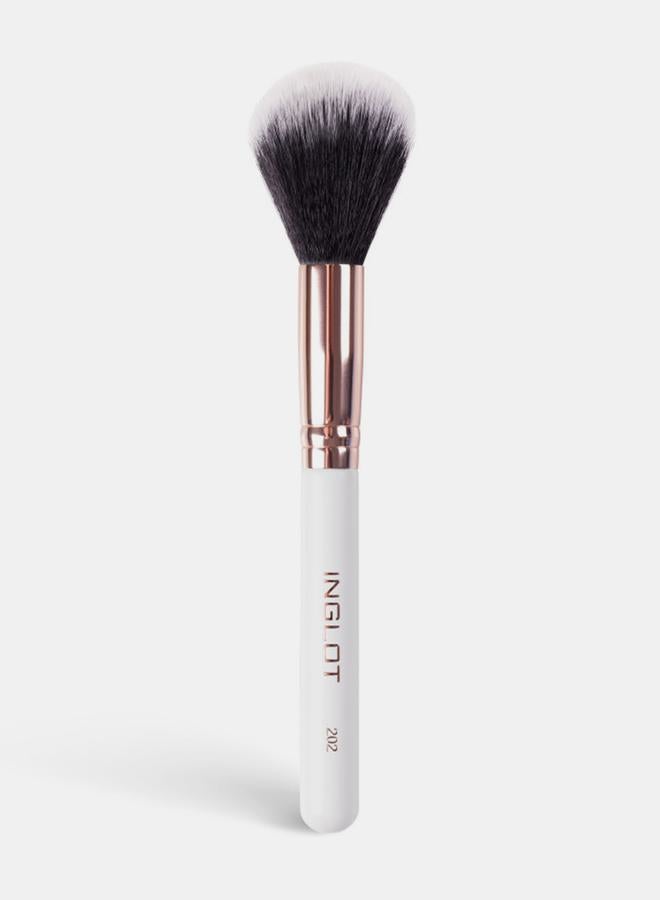 Inglot Makeup BrushÂ 202 - Image 1