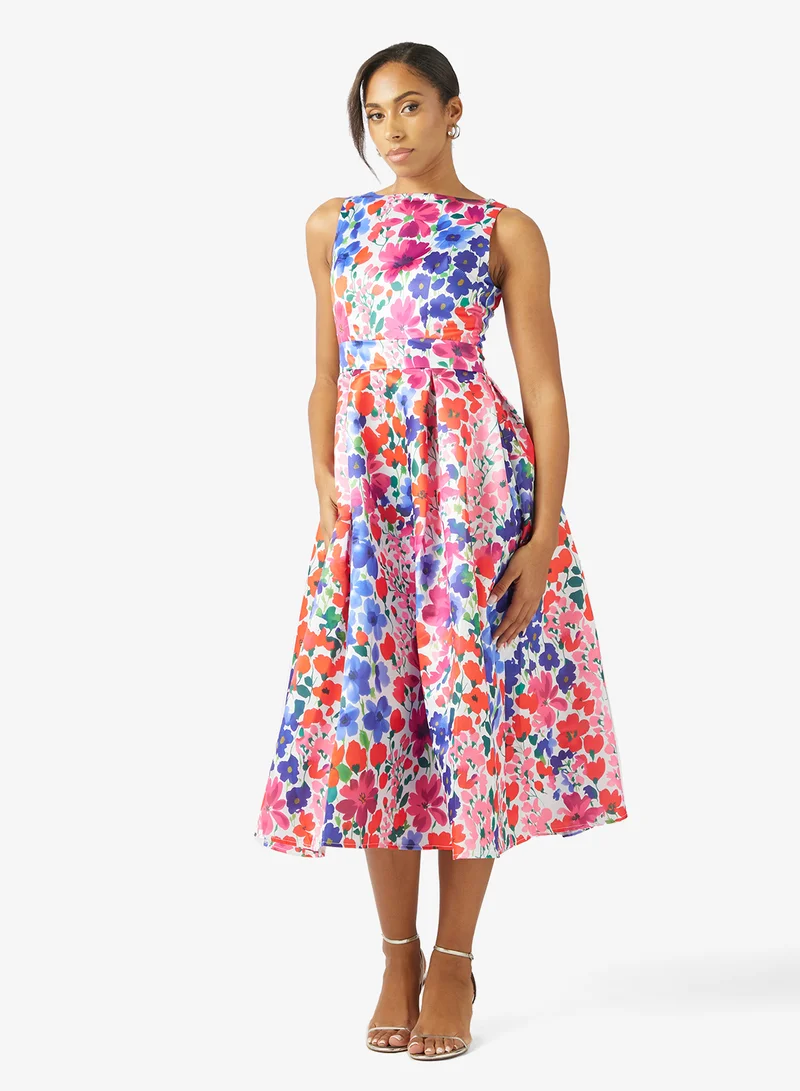 ايلا فستان بطبعة زهور