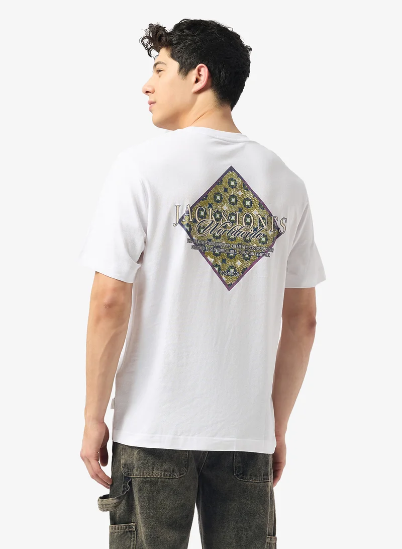 جاك اند جونز تيشيرت مطبوع بقصة عادية