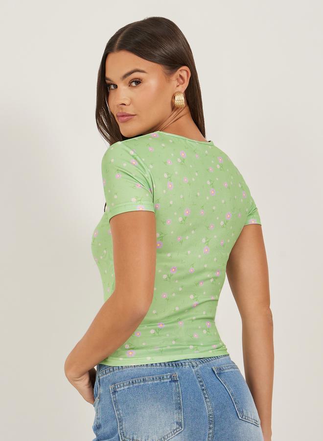 Styli Ribbed Printed Round Neck Fitted T-Shirt - Image 5