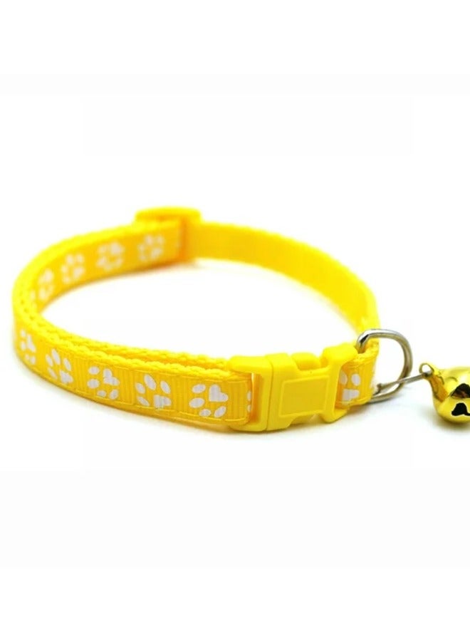 طوق عالمي للقطط والكلاب والكلاب الصغيرة والقطط والدببة قابل للتعديل طوق جرس للحيوانات الأليفة (أصفر)