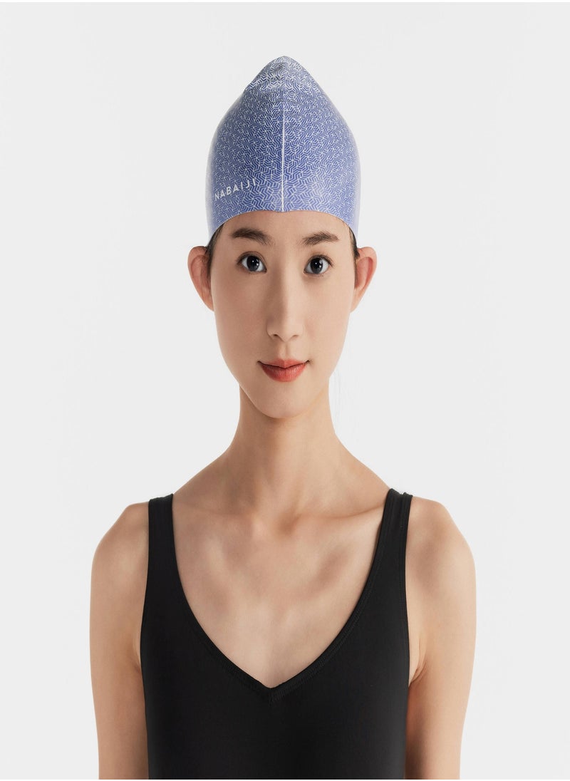 NABAIJI NABAIJI by DECATHLON, Adult Swimming Cap Silicone 56-60 cm Geo White Blue  - Image 1