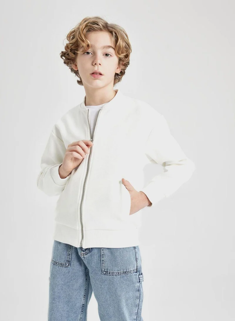 ديفاكتو كارديجان بياقة بومبر بقصة عادية