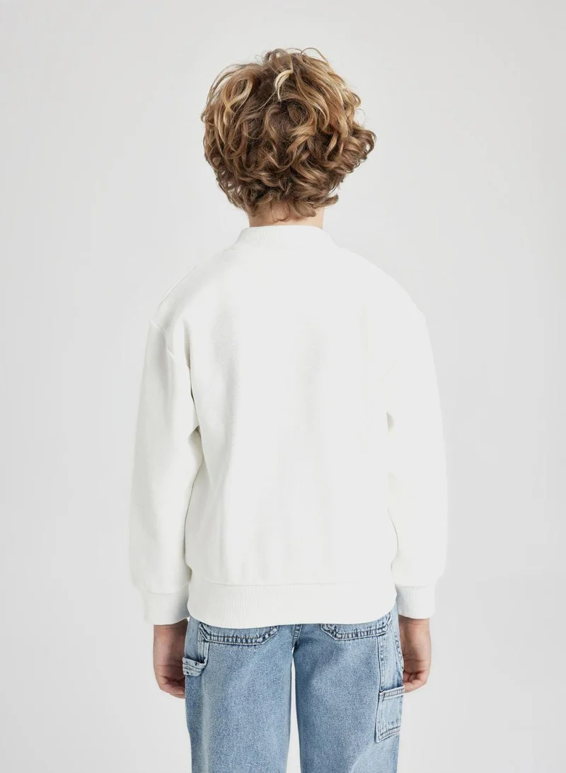 ديفاكتو كارديجان بياقة بومبر بقصة عادية