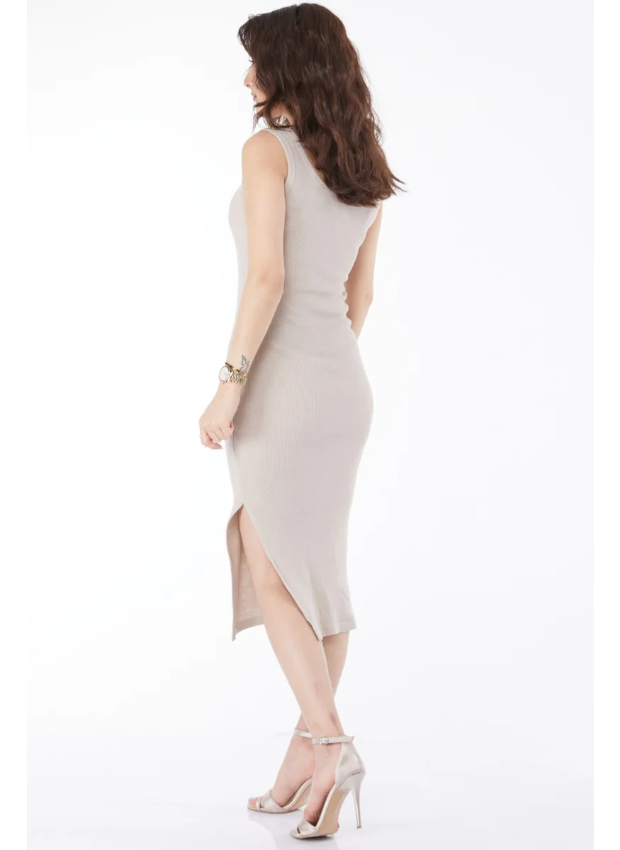 Tofisa 24529-BEJ Kaer Collar Slit Midi Dress