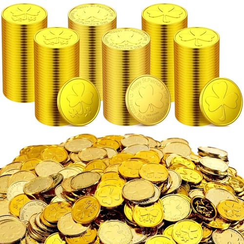 Sanwuta 1000 PCS St Patricks Day Gold Coins Plastic Lucky Shamrock Leprechaun 3 Leaf Clover Coins for St Patricks Party Decoration Favors 14 Inch Vibrant Style - Image 1