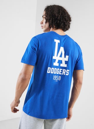 Los Angeles Dodgers Logo T-Shirt - pzsku/Z489E3566D65C042AA2ADZ/45/_/1742322956/8f3d7573-39fb-4cb1-8154-bb15a4bd1c69