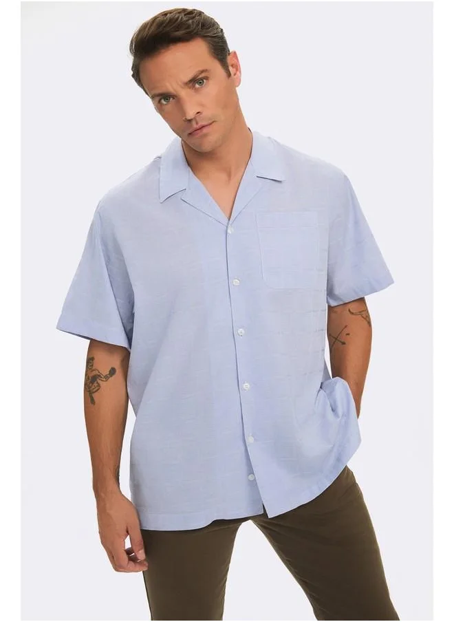 JUNE June Exclusive Men Oversize Short Sleeve Patterned Shirt Blue