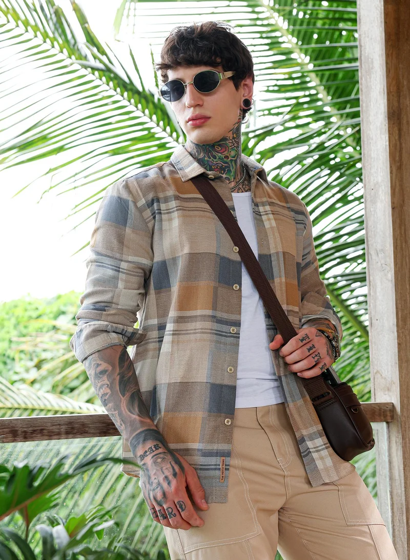 كامبوس سوترا Campus Sutra Men's Ochre Brown:Steel Blue Gradient-Plaid Regular Shirt | Regular Fit Full Sleeve Spread Collar Plaid Pattern | Cotton Blend Woven Fabric For Casual & Office Wear
