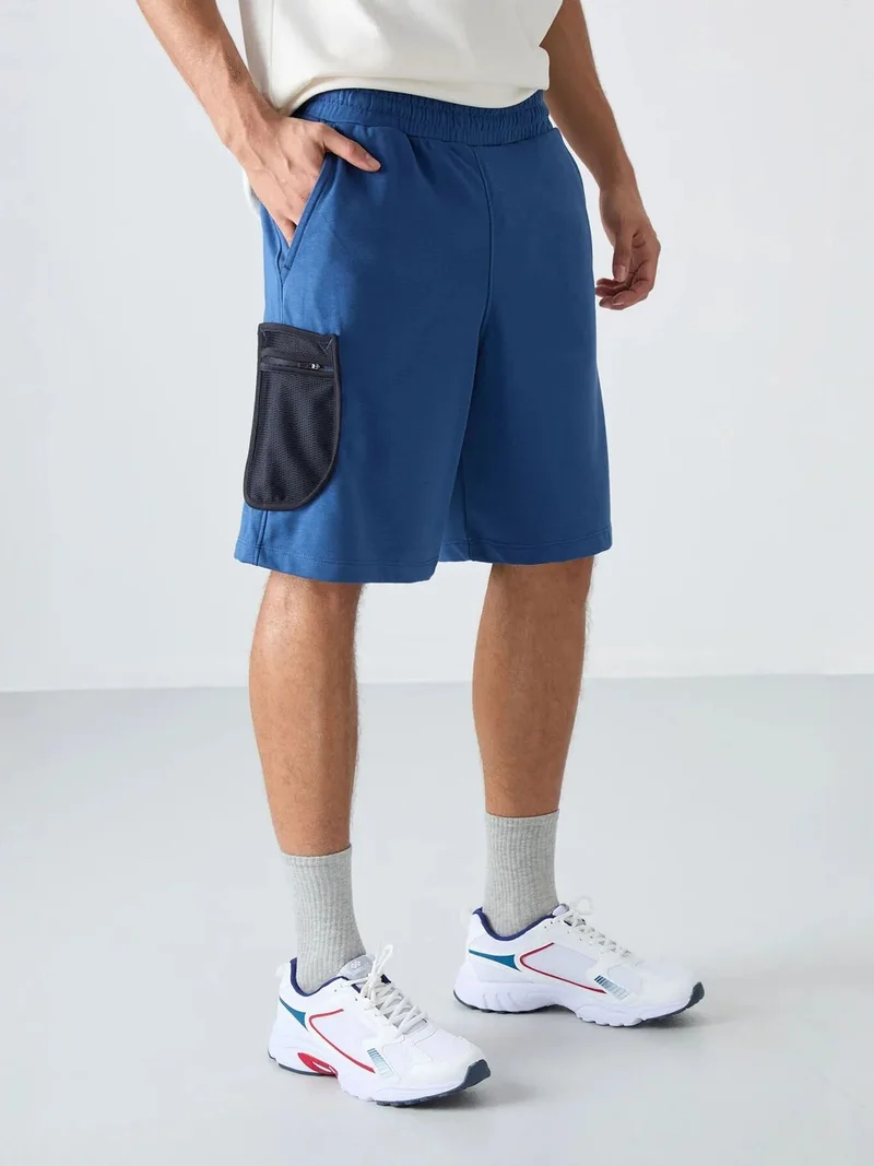 تومي لايف TOMMY Men's Wide-leg Cargo Shorts