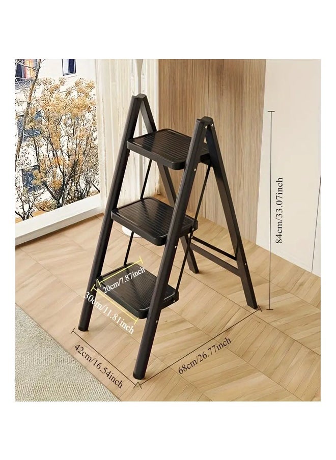 A strong and durable metal ladder with 3 steps made of aluminum alloys, featuring a foldable design with non-slip treads that can support a weight of 150 kg. It's easy to store and move with a space-saving design that requires no assembly, suitable for all household, commercial, kitchen, and office tasks. It's ideal for storing and cleaning plants; additionally, it can be used as a display unit or plant holder