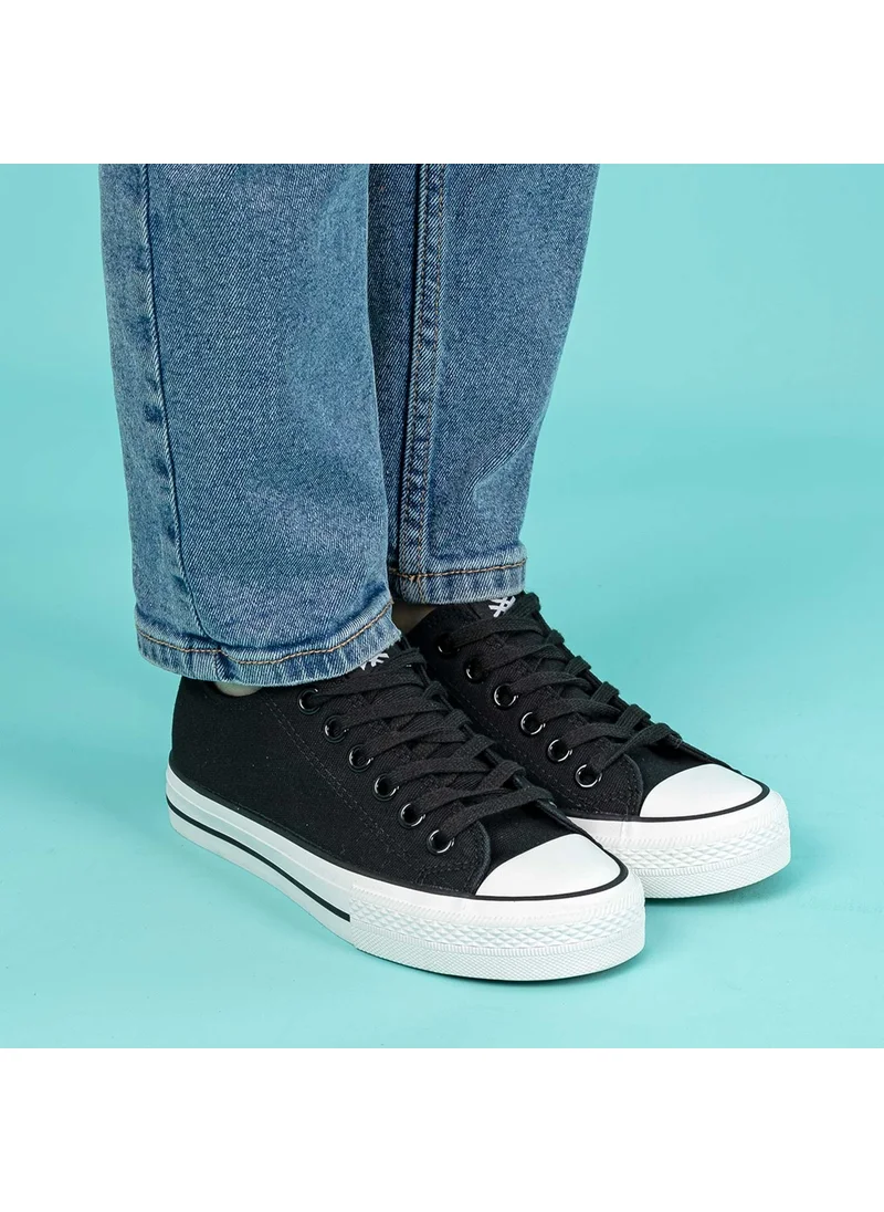 بينيتون Women's Sports Shoes