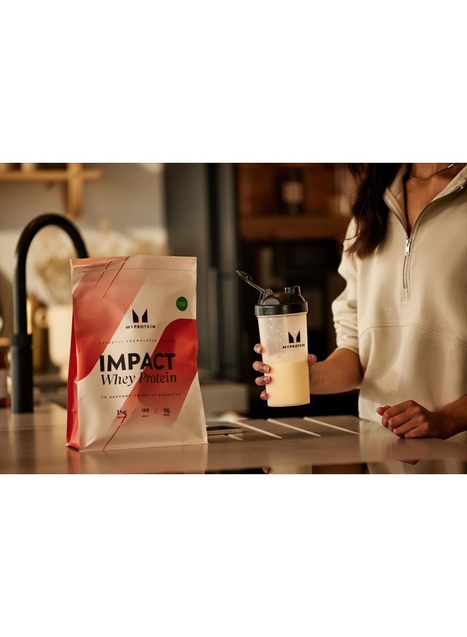 Myprotein Impact Whey Protein Powder, 2.2 Lbs (32 Servings) Vanilla Ice Cream, 22g Protein & 5g BCAA Per Serving, Protein Shake for Superior Performance, Muscle Strength & Recovery, Gluten Free - Image 3