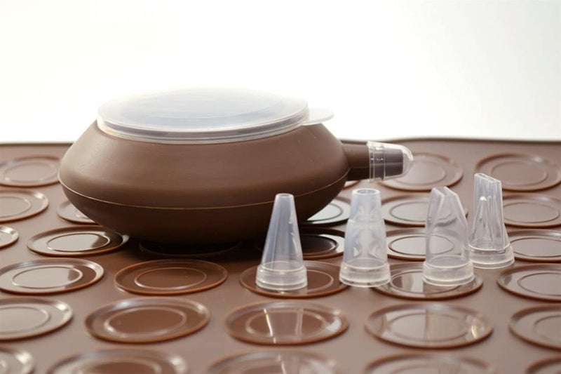 ARTIWARE Food Grade Silicone Brown color Macaron Baking Kit Tray Set w. Piping Pot 4 types of nozzles & 1 Cleaning Scrubbing pad non stick reusable Macaroon Baking Supplies - Image 4