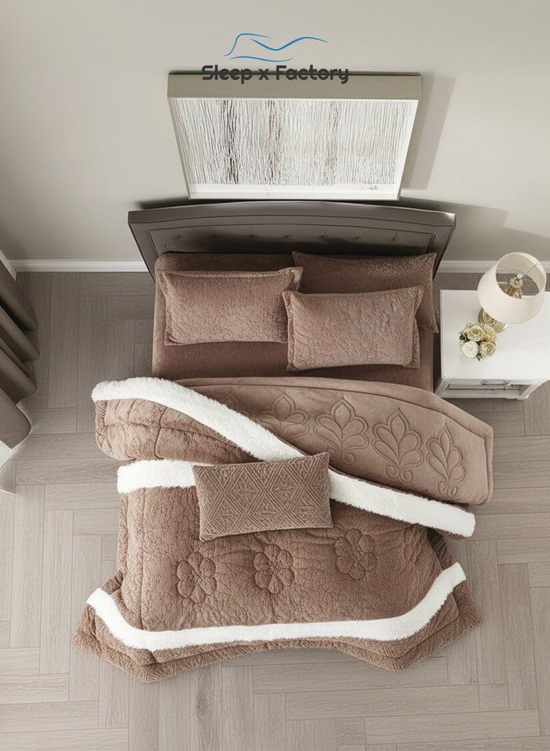 Sleep x Factory LISA 6-Piece Winter Velvet Comforter Set – King 240×260 cm - Image 3