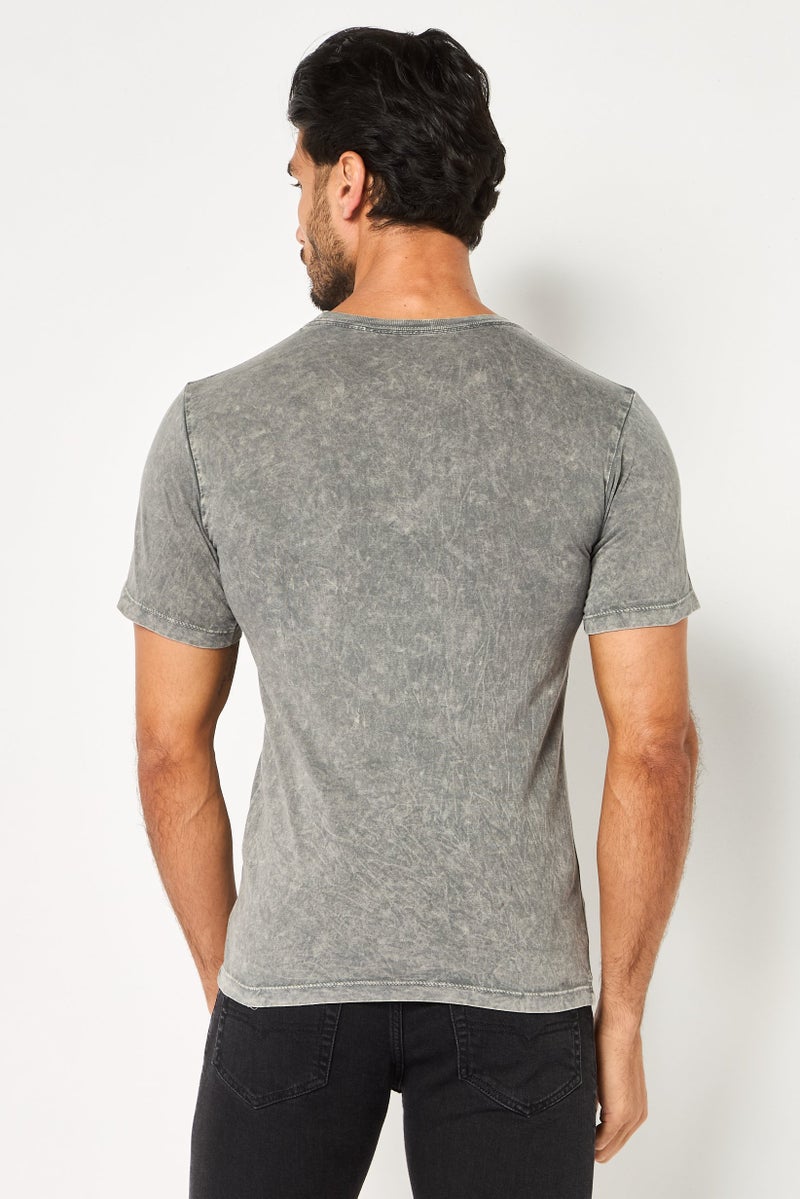 DKNY Men Crew Neck Short Sleeve Brand Logo T-Shirt, Wash Grey - Image 3