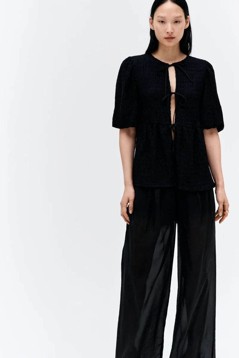 H&M Tie-front peplum top