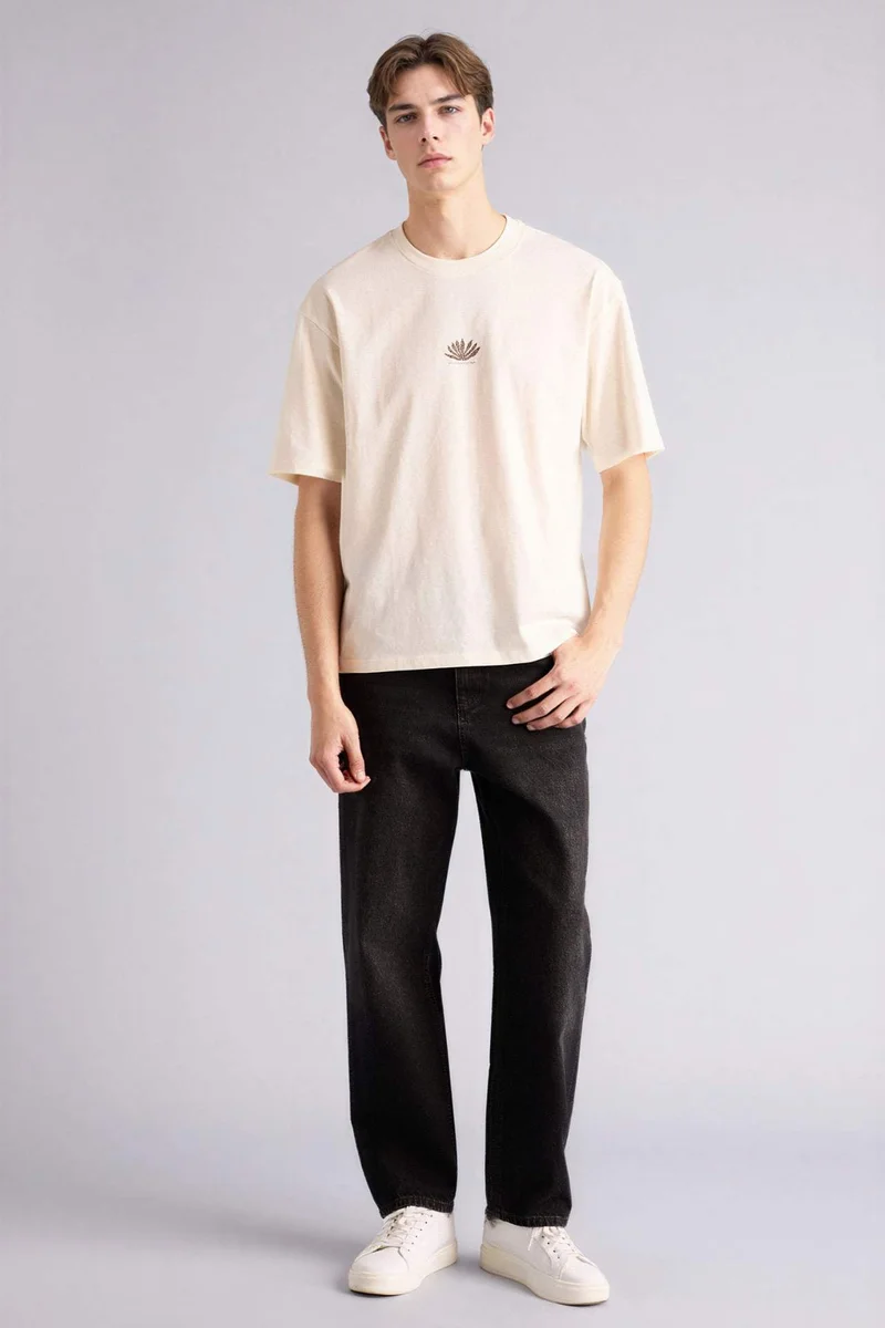ديفاكتو 100% Cotton Boxy Fit Printed T-Shirt
