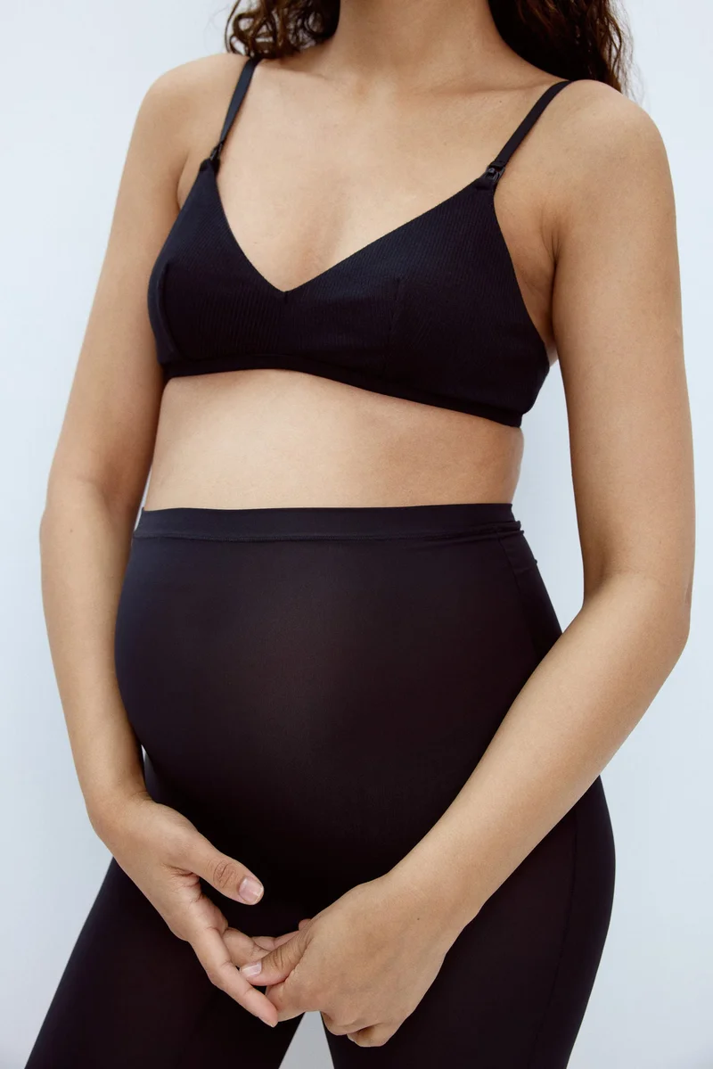 اتش اند ام شورت بايكر من نسيج مطاطي للغاية من تشكيلة ماما - عبوة من قطعتين