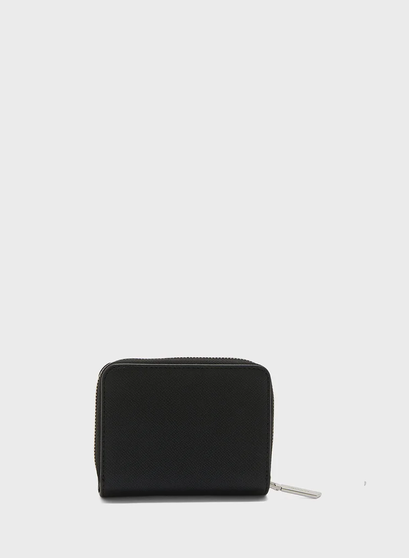 كالفن كلاين Must Medium Zip Around Wallet