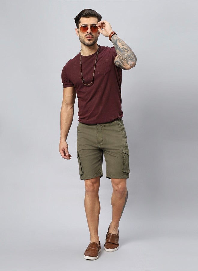 Hence Men Slim Fit Low-Rise Cargo Shorts in Green - Image 5