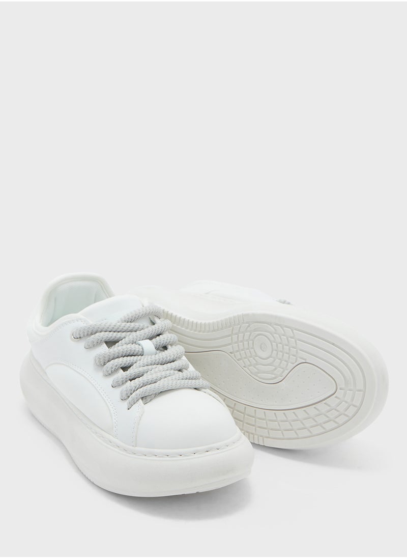 Casual Sneakers
