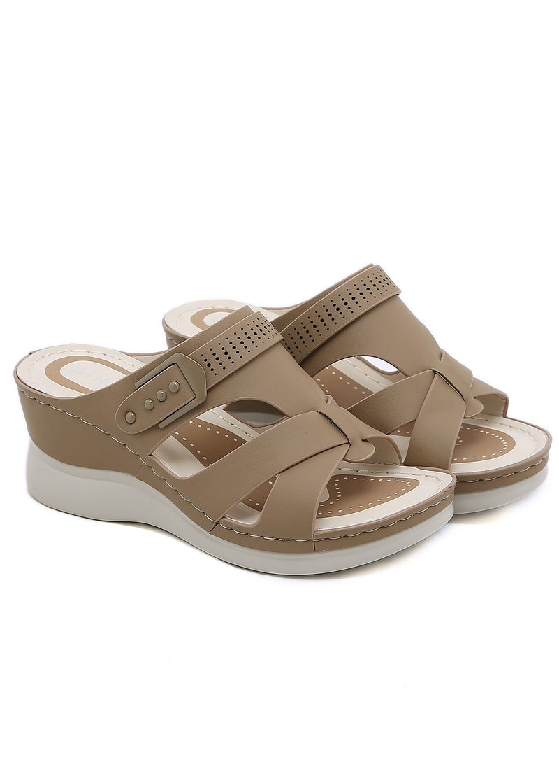 SIKETU - Spring And Summer New Comfortable Casual Wedges To Wear Sandals Outside The Beach Brown - Image 1