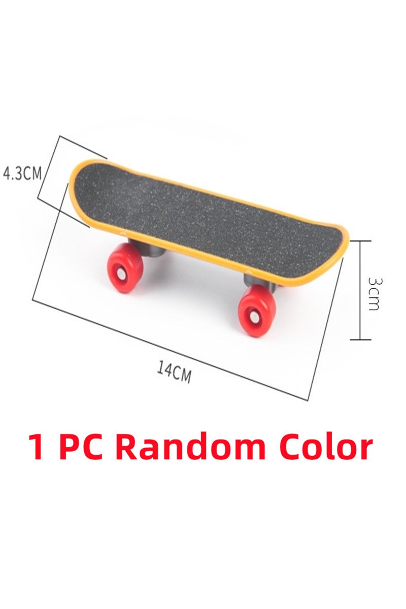 erorex 1 PCS Random Color 1 PC Parrot Training Skateboard Bird Supplies Skates Lovebird Canaries Perch for
